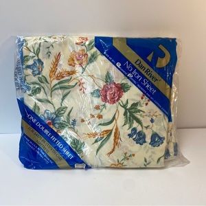 Dan River No Iron Sheet One Double Fitted Sheet New Old Stock Flowers